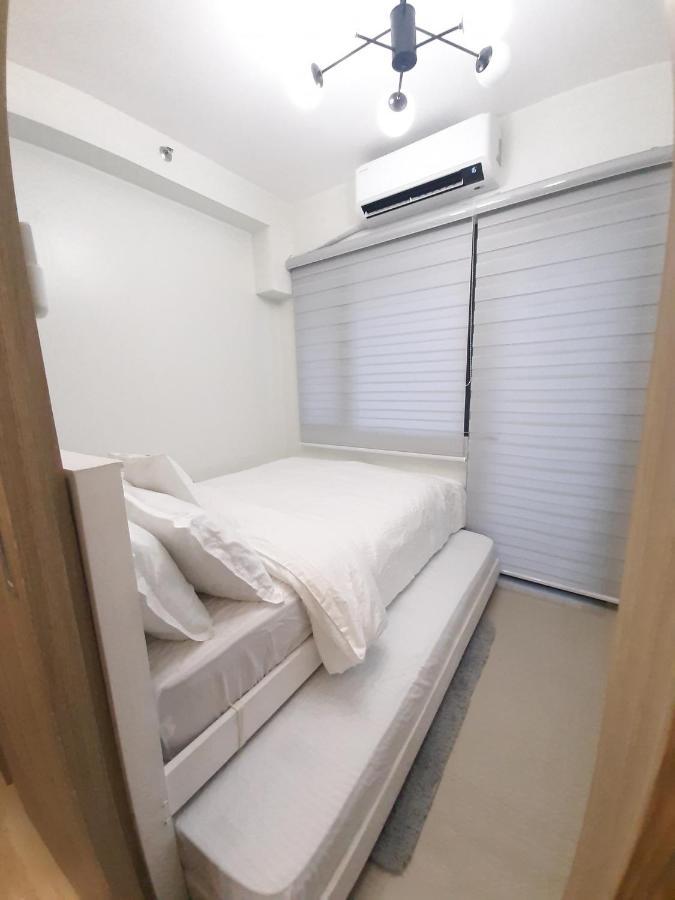 Sea Residences Tower F Angel Pasay Exteriör bild